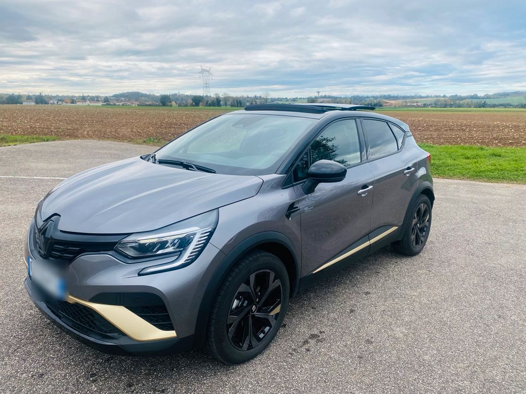 Renault Captur E-Tech Engineered - Voitures