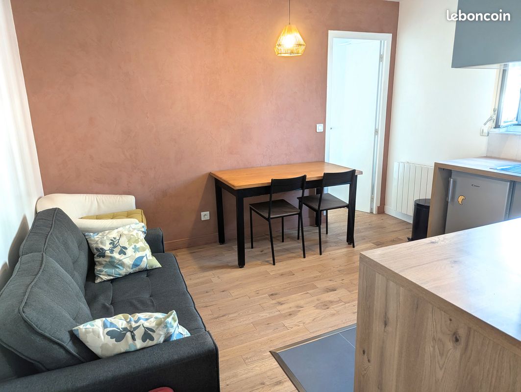 Appartement 2 pièces 26 m² · à Le Kremlin-Bicêtre · 26,3 m² · 989 €