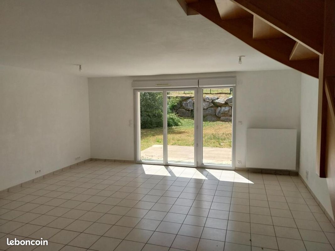 Maison 3 pièces 76 m² · à Annonay · 76 m² · 813 €/mois