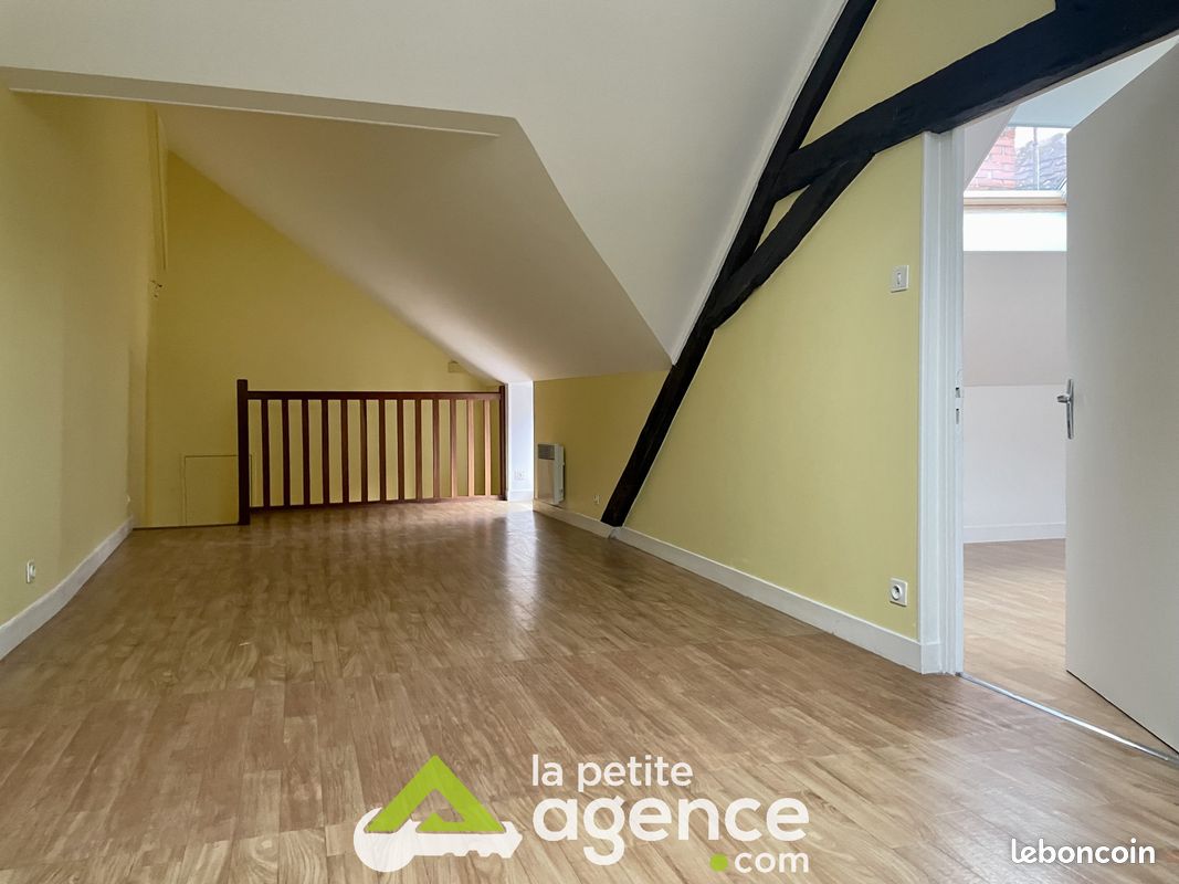 Appartement 3 pièces 80 m² · à Bourges · 80 m² · 630 €/mois