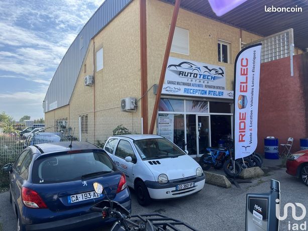 Loft/atelier/surface 300 m² ISTRES