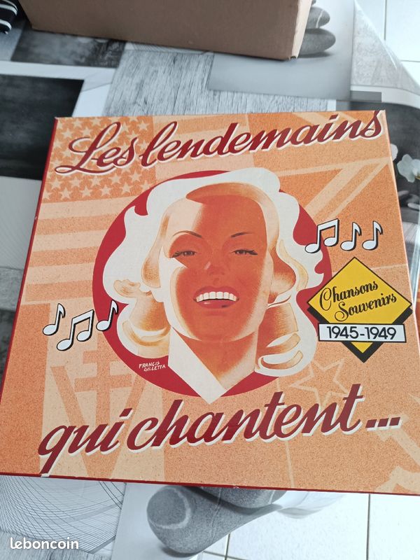 Coffret 8 vinyles 33 tours (image 1)