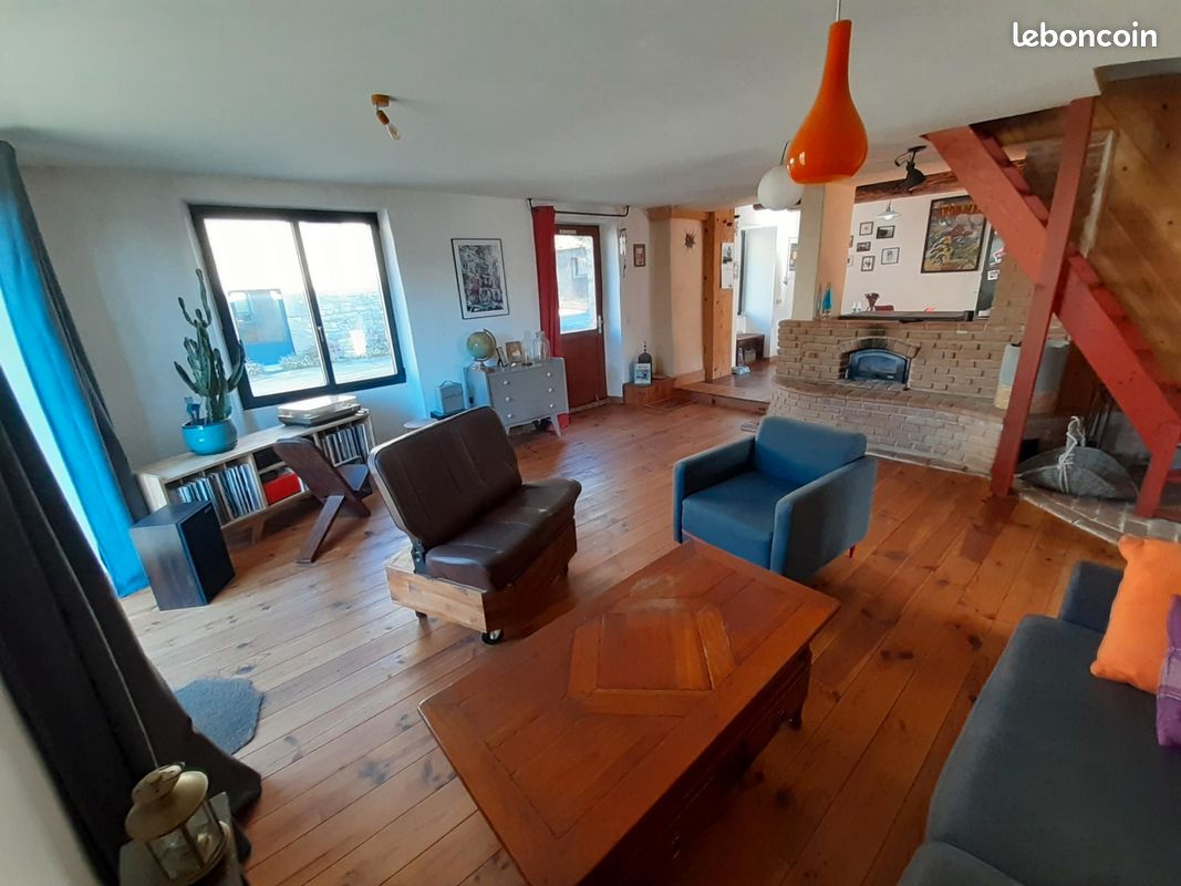 Maison 4 pièces 100 m² · à La Vraie-Croix · 100 m² · 250 000 €