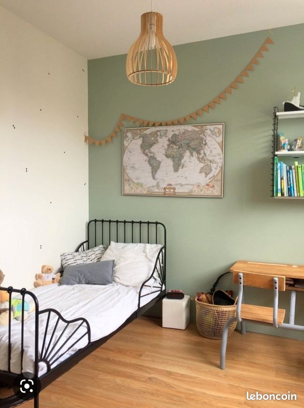 Lit extensible MINNEN Ikea noir + sommier + matelas (image 1)