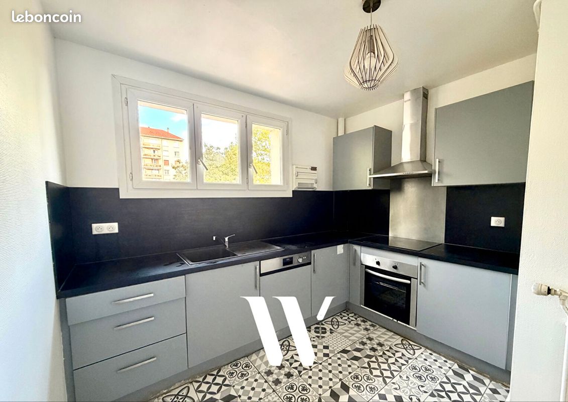 Appartement 3 pièces 75 m² · à Besançon · 75 m² · 170 000 €