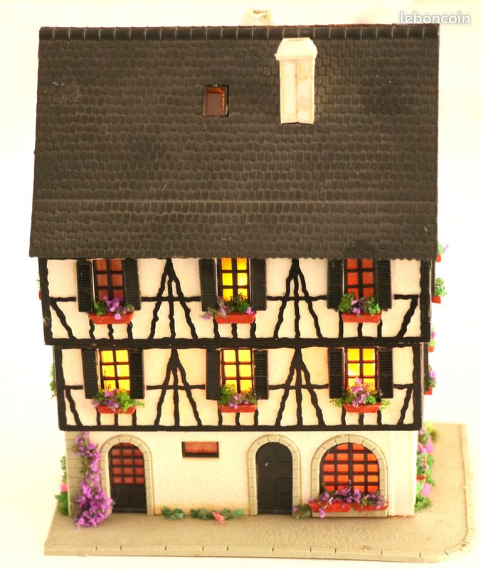 ZS134 Jouef Train Maquette decor Ho 1990 Chalet canadien neuf