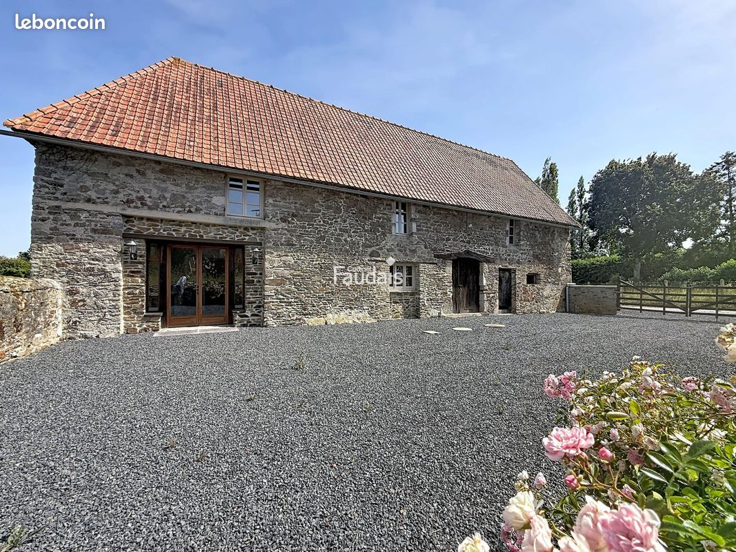 Maison 3 pièces 98 m² · à Canisy · 98 m² · 92 000 €