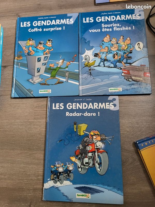Lot de bd les gendarmes (image 1)