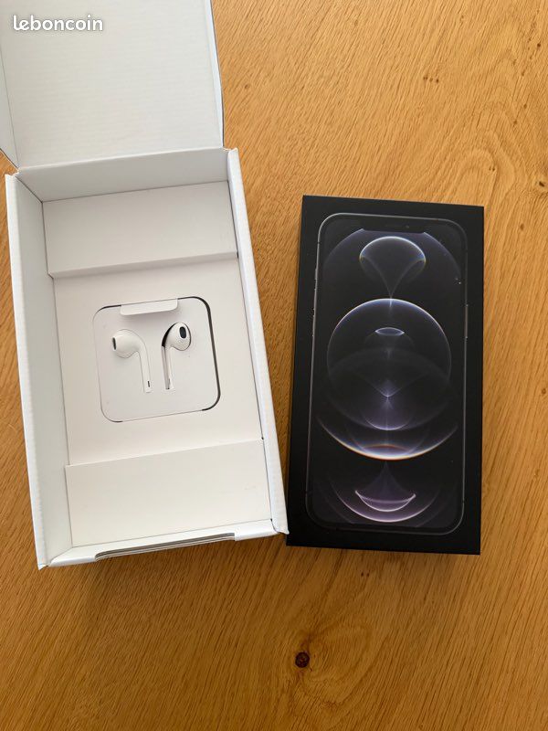 IPhone 12 Pro Max 256 GB (image 1)