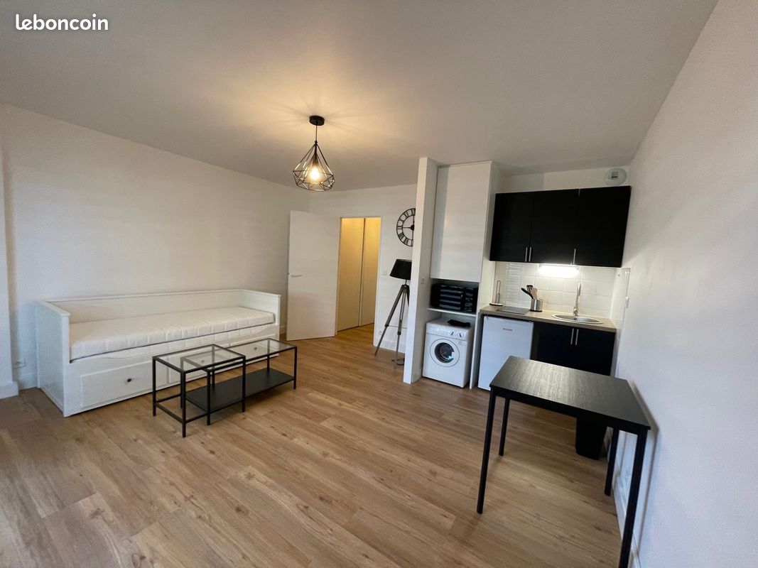 Appartement 1 pièce 27 m² · à Saint-Cyr-sur-Loire · 27 m² · 530 €