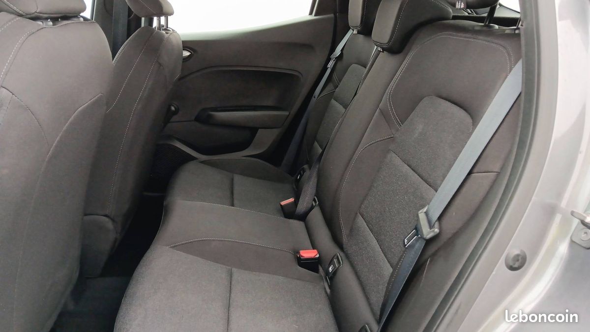 Renault clio tce 90 equilibre (image 13)