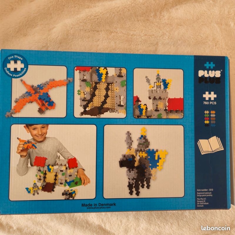 PLUS PLUS CASTLE NEUF 760 PCS 5-12 ans (image 2)