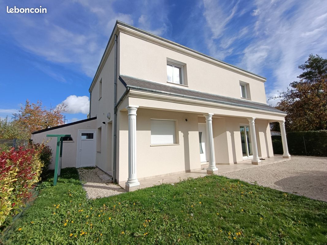 Maison 6 pièces 163 m² · à Saint-Ay · 163 m² · 353 500 €