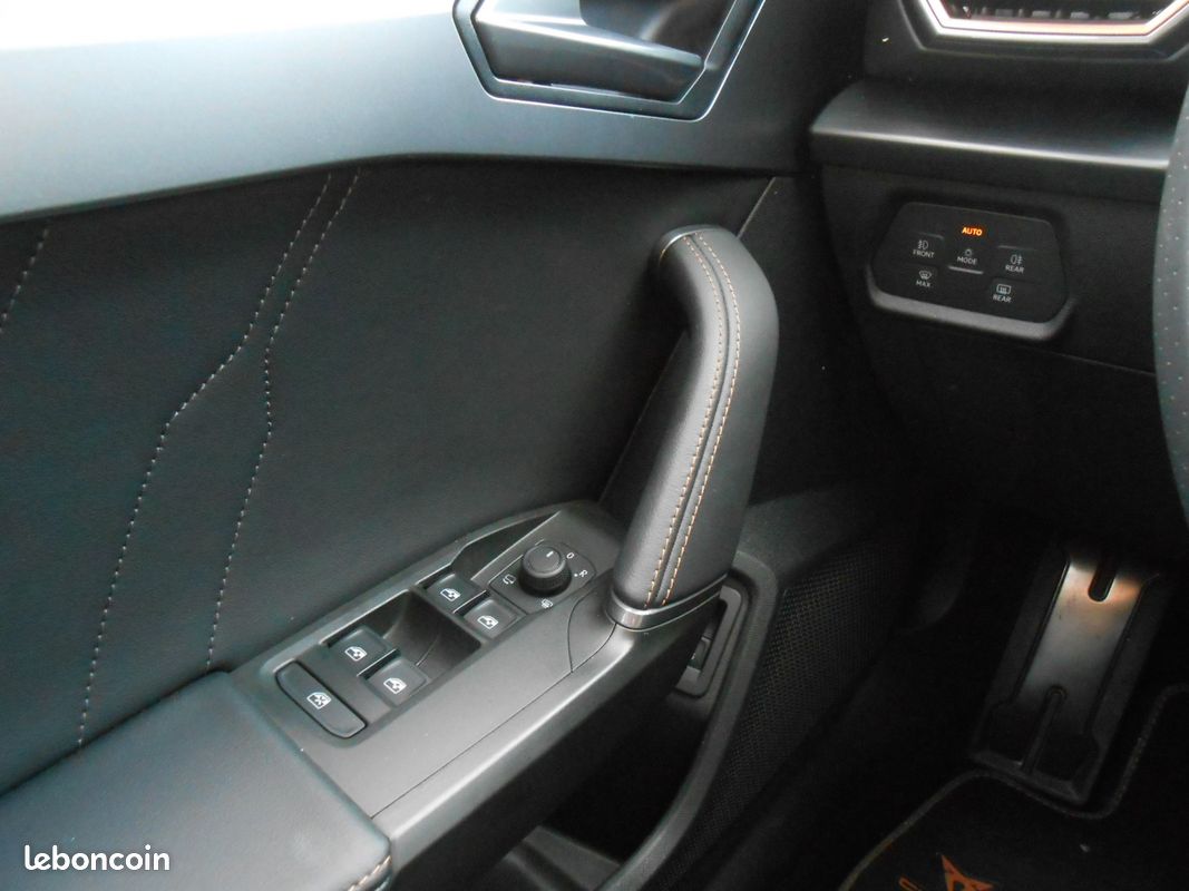 CUPRA FORMENTOR 1.4 e-HYBRID 245 ch DSG6 VZ (image 30)