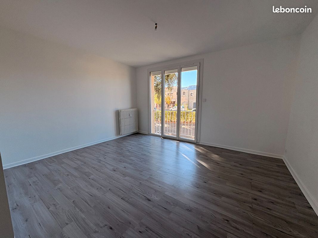 Appartement 3 pièces 57 m² · à Guilherand-Granges · 57 m² · 680 €/mois