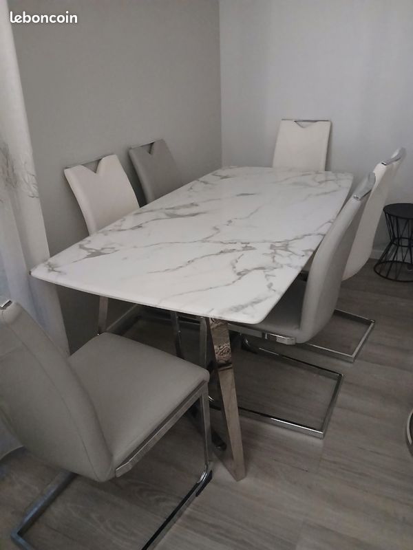 Table à manger (image 2)