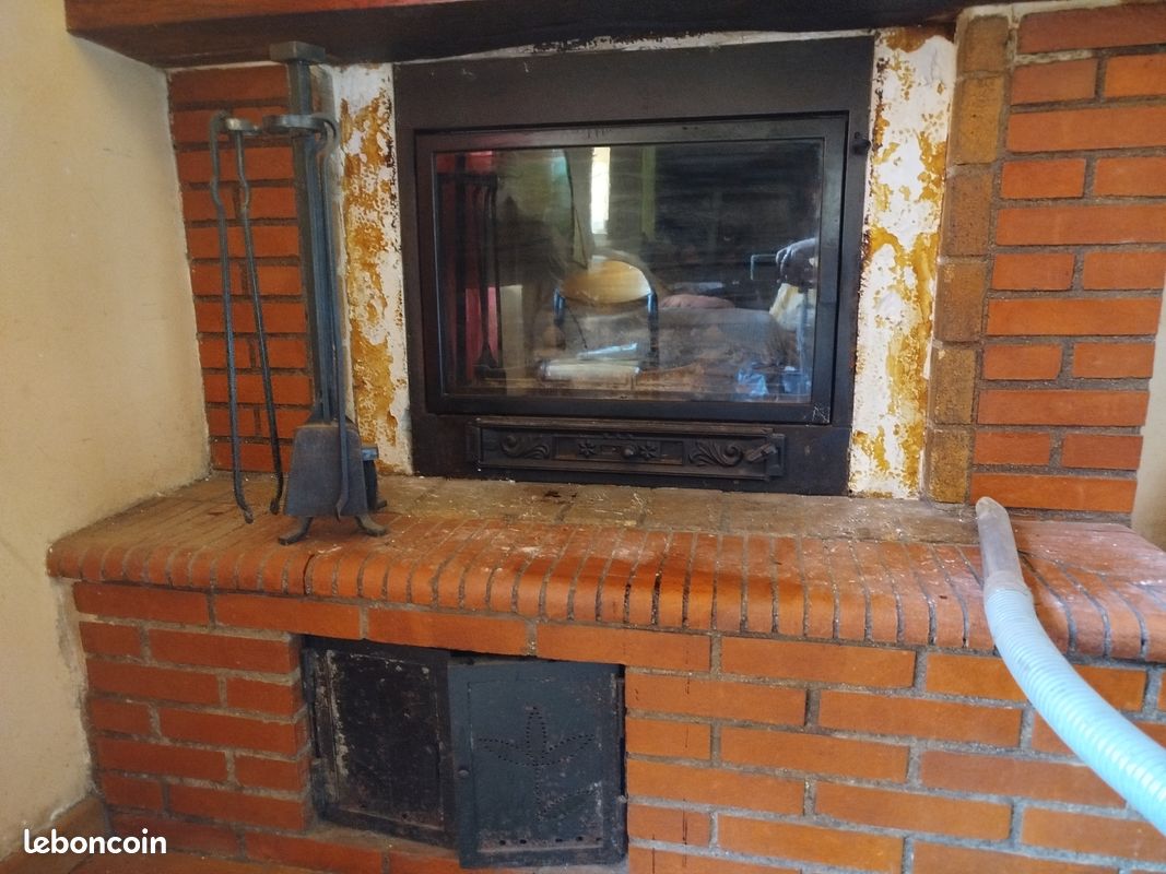 Vend Insert de cheminée a bois supra (image 1)