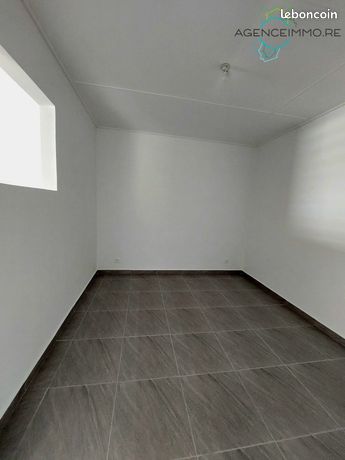 https://img.leboncoin.fr/api/v1/lbcpb1/images/4c/6d/47/4c6d474b367efe3268c9d51317862a2f185671cf.jpg?rule=ad-image