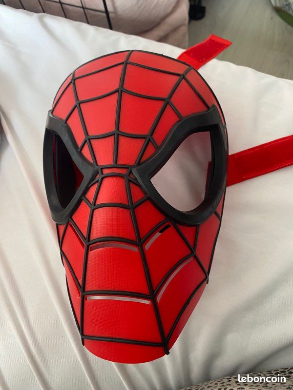 Masque Spiderman (image 1)