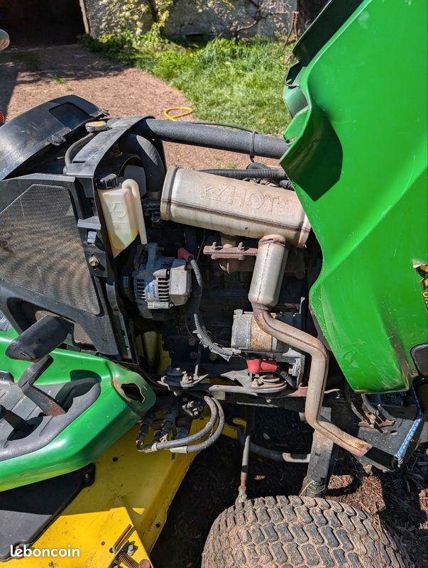Tracteur John Deere x740 (image 6)