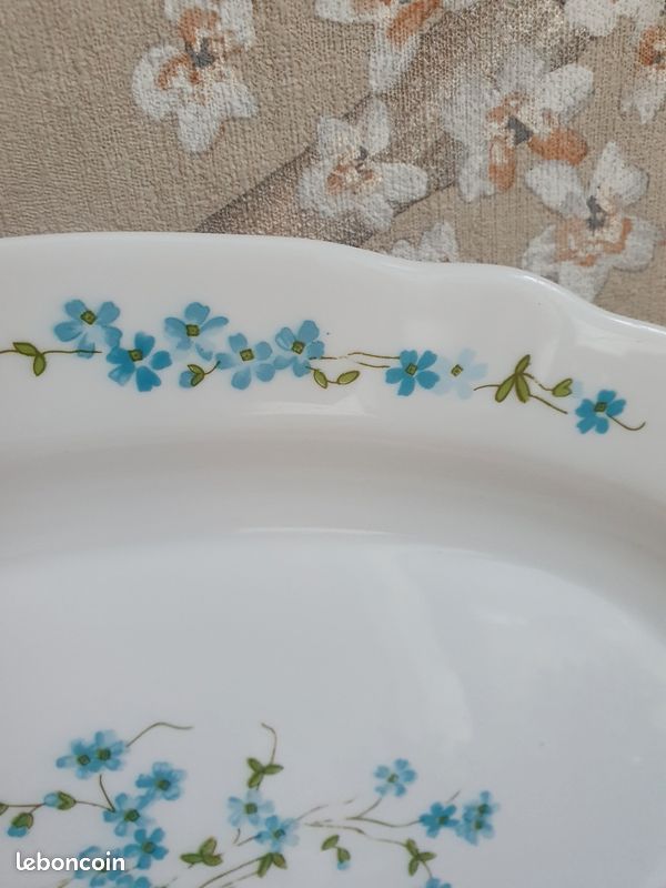 Lot de 3 plats ovales Arcopal Myosotis vintage