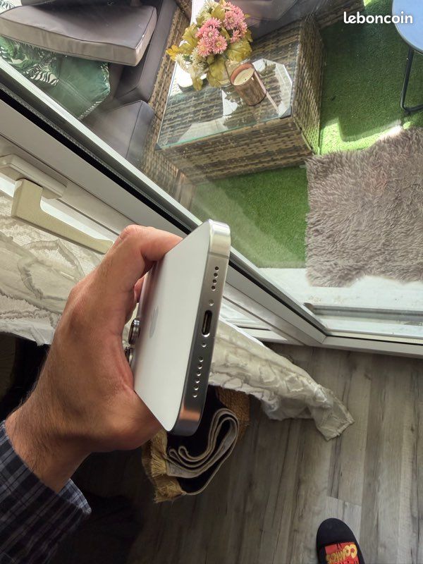 IPhone 16 pro max (image 6)