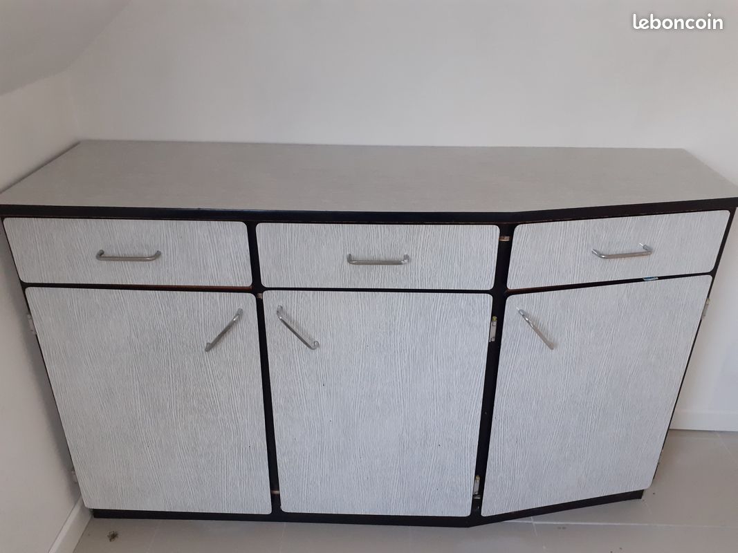 Cuisine formica année 1960 (image 1)