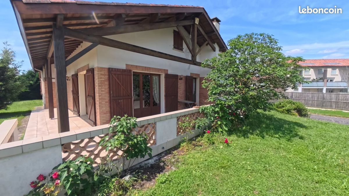 Maison 6 pièces 153 m² · à Tournefeuille · 153 m² · 495 000 €