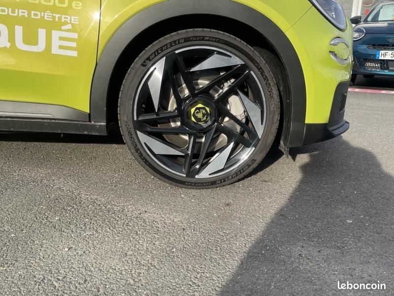 Abarth 600 e 240ch 54kWh Turismo (image 19)