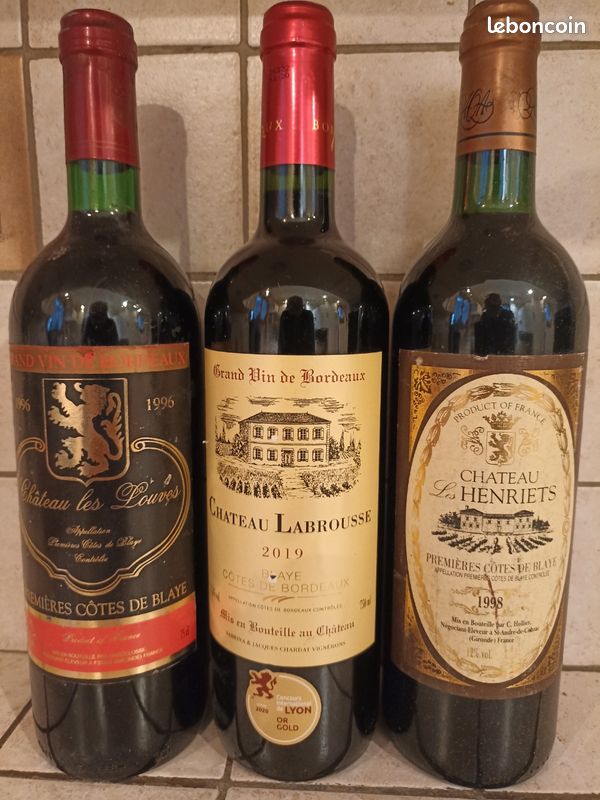 Lot 6 3 bouteilles de Côtes Blaye (image 1)
