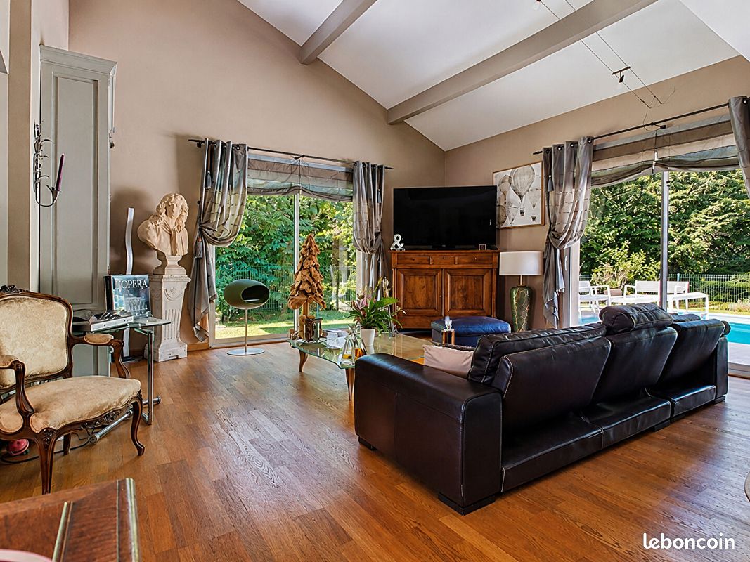Maison 6 pièces 138 m² · à Lagnieu · 138 m² · 489 000 €