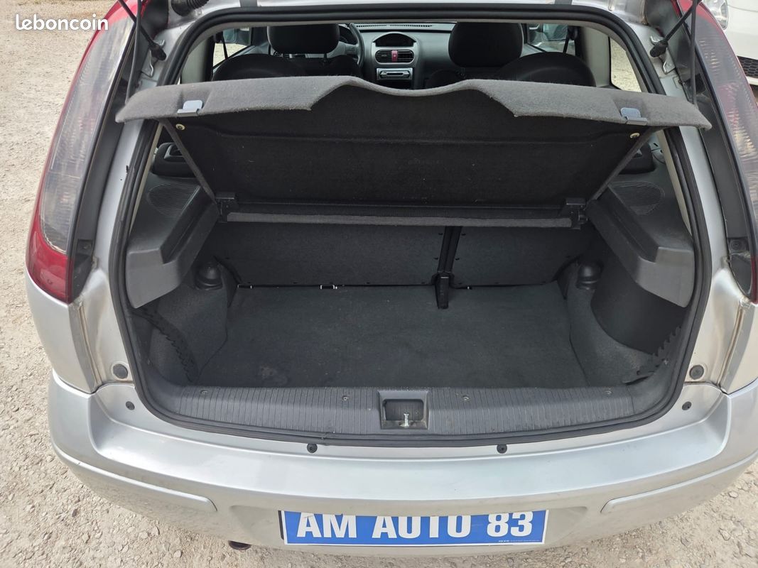 OPEL CORSA 1.2i 16V Comfort (image 10)