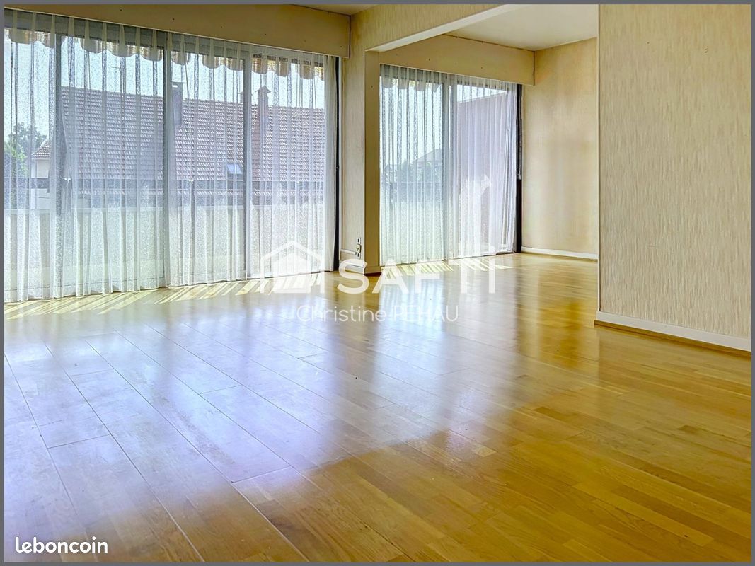 Appartement 4 pièces 96 m² · à Pontarlier · 96 m² · 208 000 €