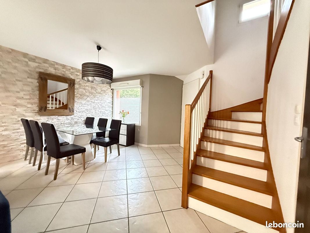 Maison 5 pièces 107 m² · à Betton · 107 m² · 354 450 €