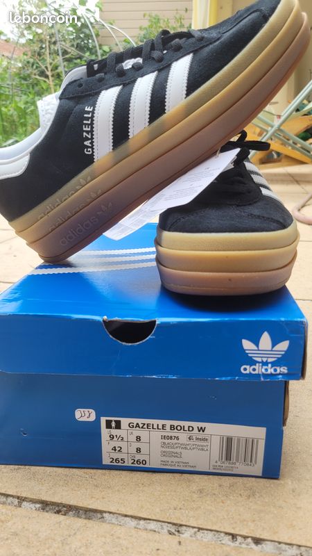 Adidas Gazelle gold taille 42 (image 1)