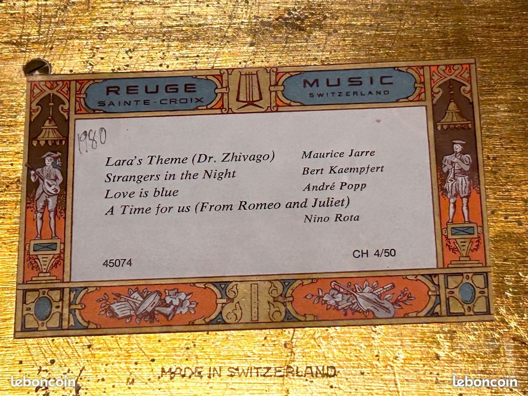 Dessous De Plat Musical Ancien - Boîte à Musique Reuge - Vintage Marron