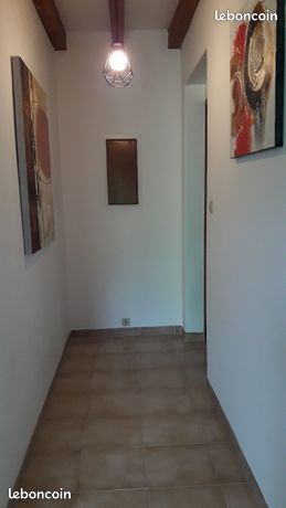 Location appartement dans maison avec piscine (image 8)
