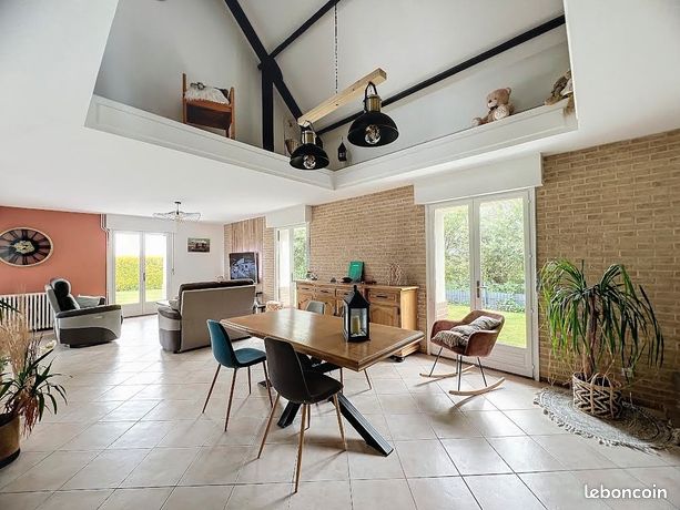 Maison 7 pièces 185 m²