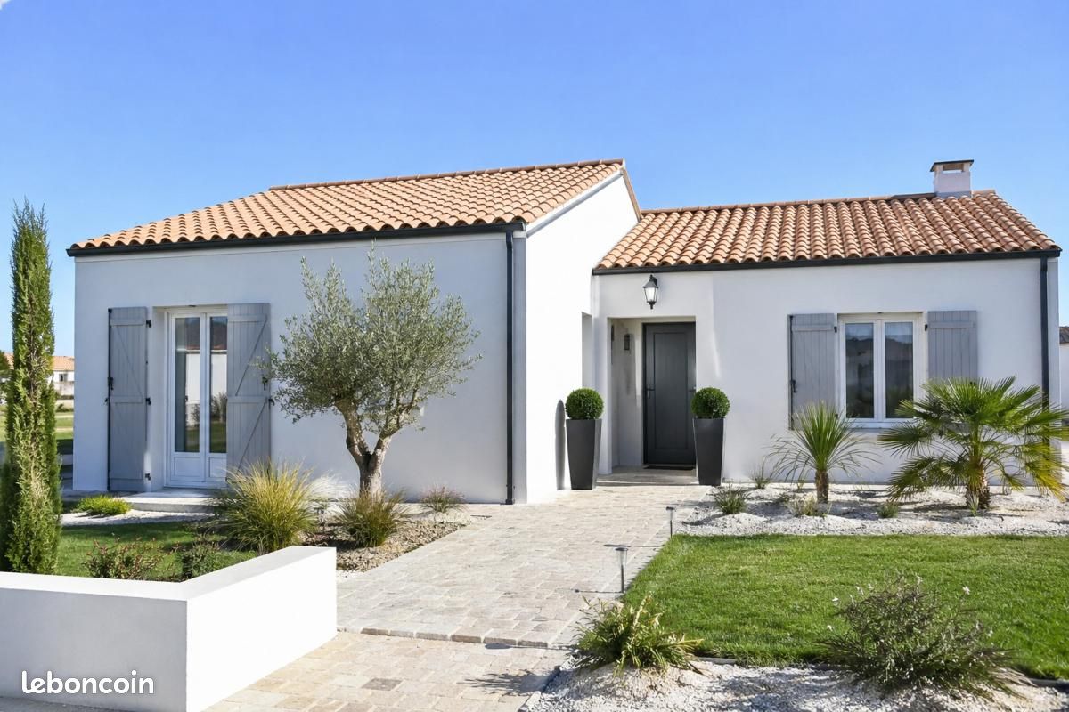 Maison 4 pièces 76 m² · à Rochefort · 76 m² · 207 840 €