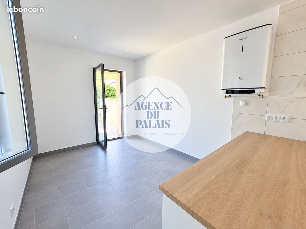 Appartement 1 pièce 20 m² · à Nay · 20 m² · 400 €/mois