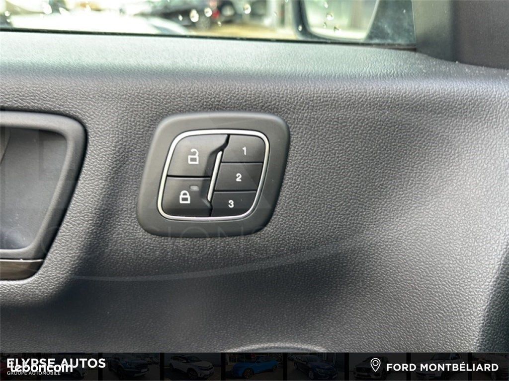 Ford Kuga III 2.5 DURATEC 225 CH PHEV POWERSHIFT Vignale (image 25)