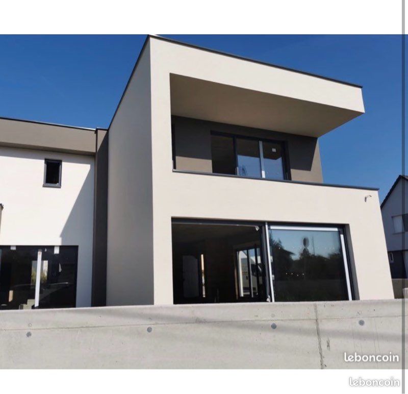 Maison 4 pièces 125 m² · à Rixheim · 125 m² · 2 000 €