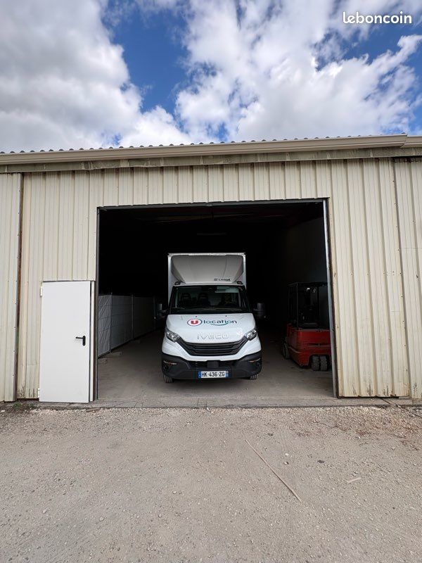 Parking · à Dolus-d'Oléron · 240 €/mois