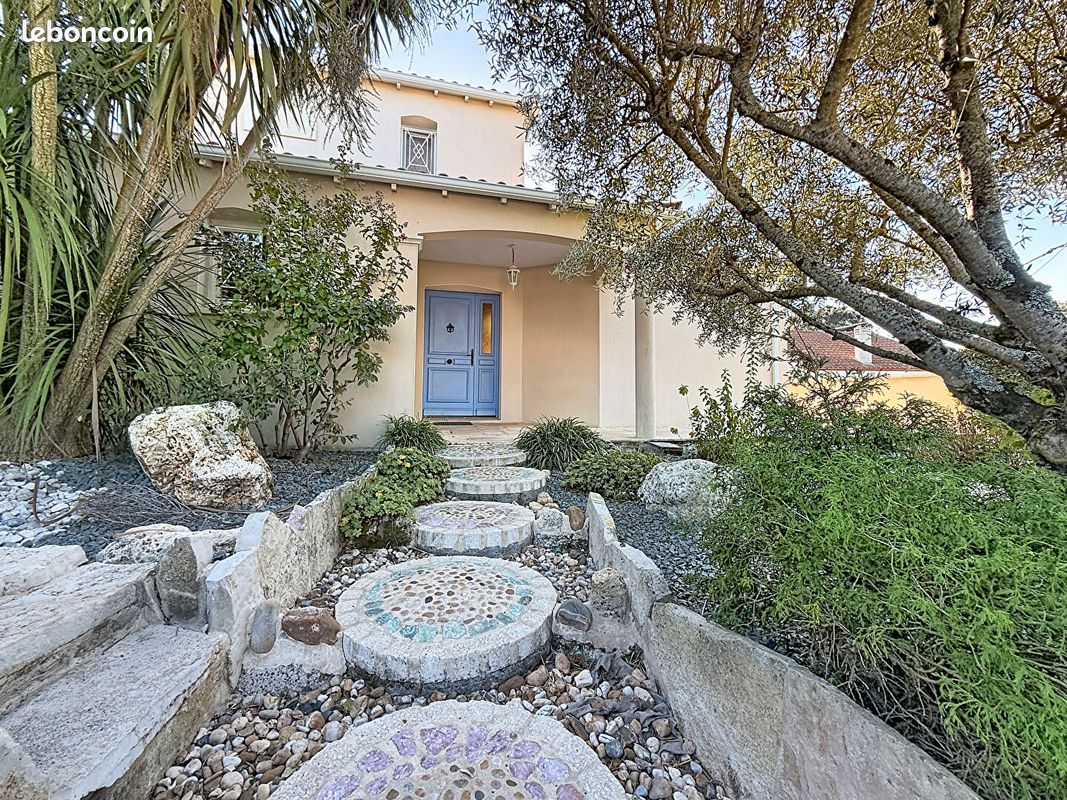 Maison 4 pièces 137 m² · à Saint-Palais-sur-Mer · 137 m² · 795 000 €