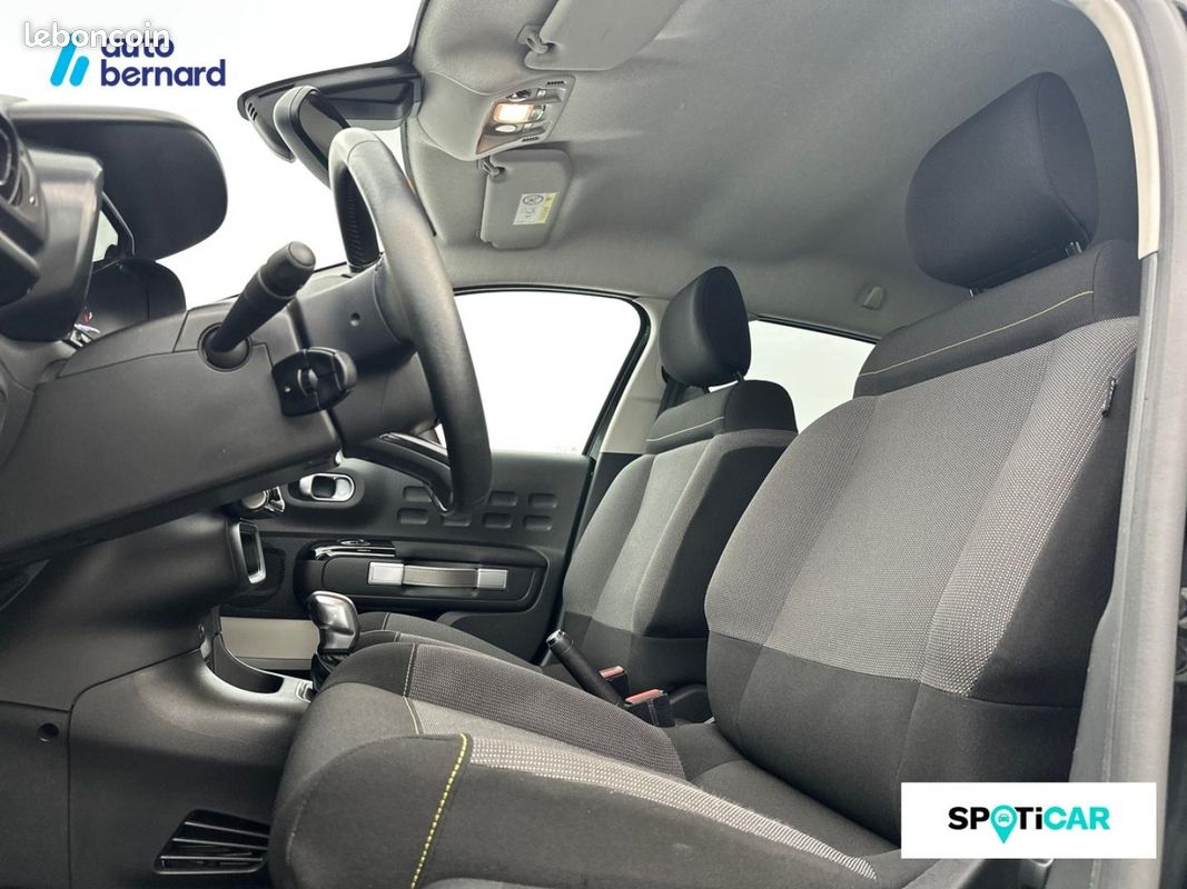 Citroen C3 1.2 PureTech 110ch S&S Shine EAT6 (image 9)