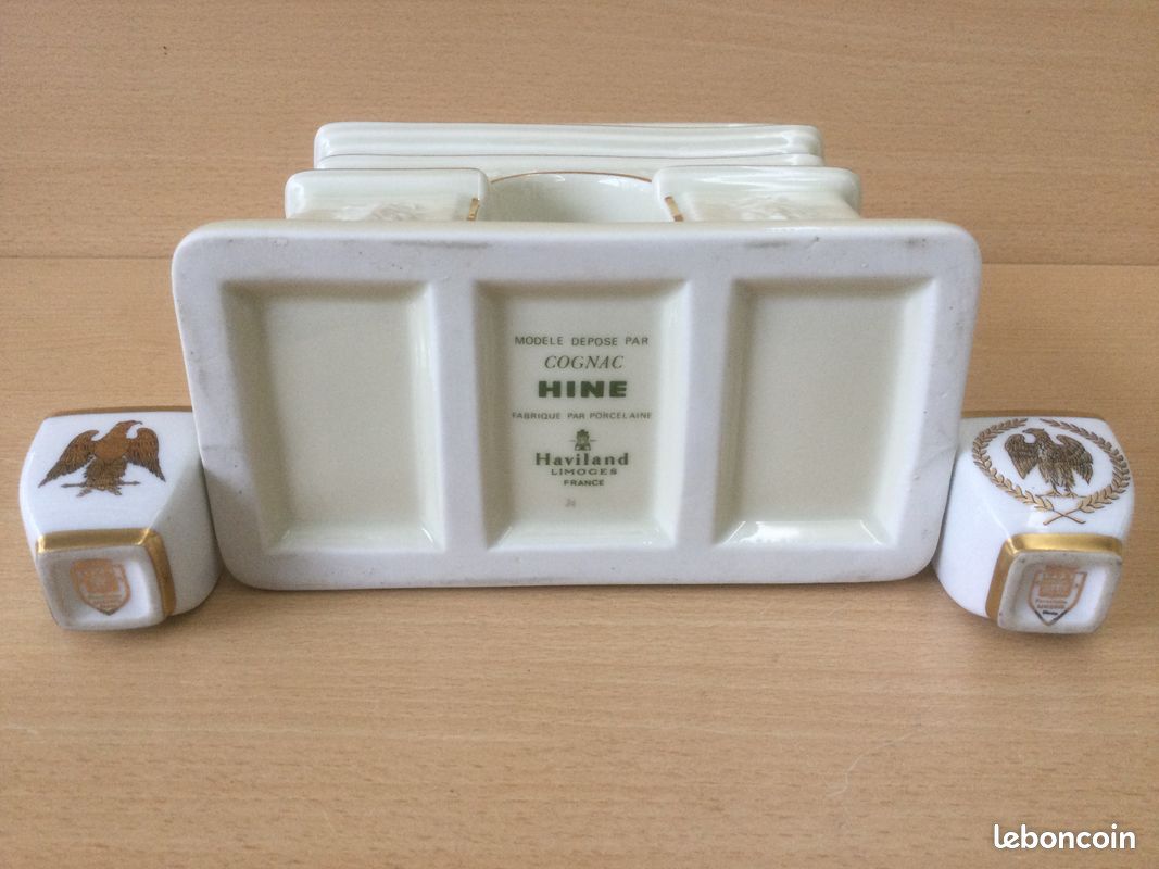 Bouteille cognac HINE Napoléon Arc de Triomphe en porcelaine +2 godets ,6 verres (image 7)