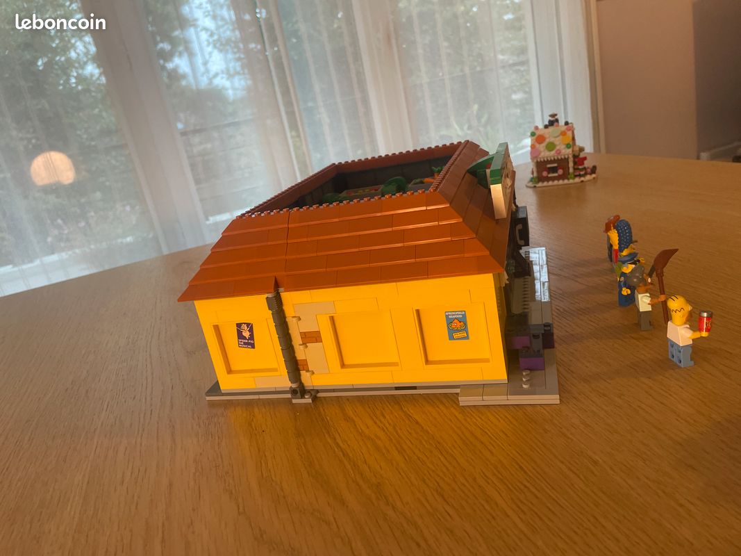 Lego Kwik-E-Mart Simpson (image 3)