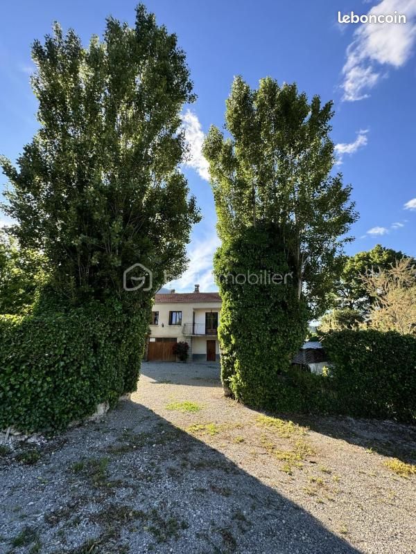 Maison 4 pièces 103 m² · à Aspremont · 103 m² · 191 000 €
