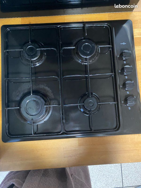 Plaque de cuisson à gaz 4 feux high one Électroménager — free download