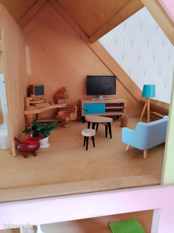 Maison de poupée en bois (image 2)